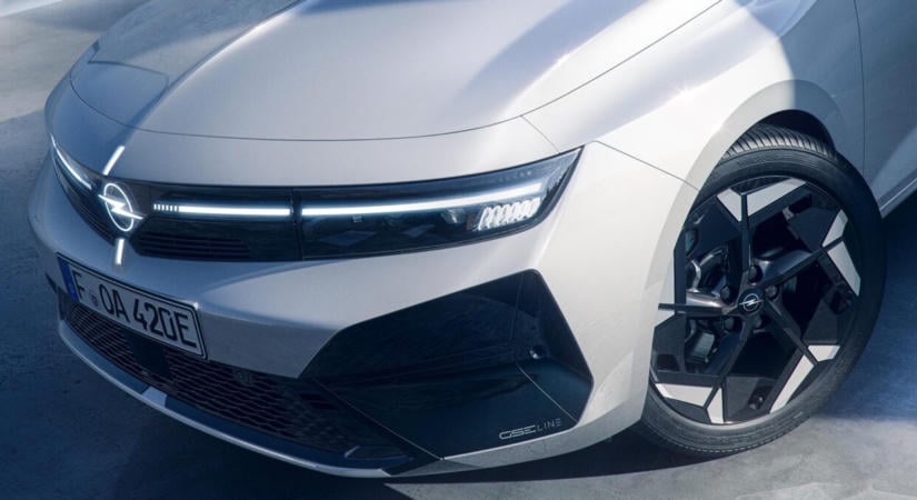 Az Astra sportváltozatából is elektromos autót csinált az Opel