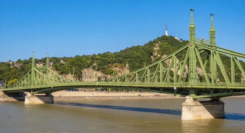 Újabb hidat zárnak le Budapesten, órákig nem lehet ráhajtani