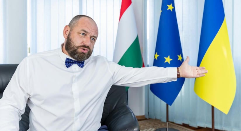 Sándor Fegyir nem bontott pezsgőt április 12-én, és úgy látja, Oroszország agóniája megkezdődött