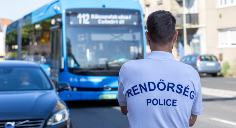 Itt a vége a balhézásnak: állandó rendőri jelenlét lesz Budapest 19 legproblémásabb pontján