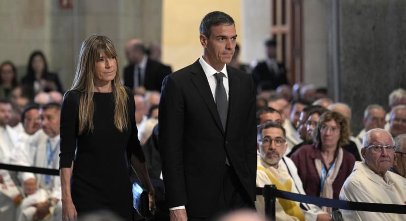 Nem menekül a miniszterelnök neje: befolyással üzérkedés és hűtlen kezelés miatt eljárás alá vonják Pedro Sánchez feleségét
