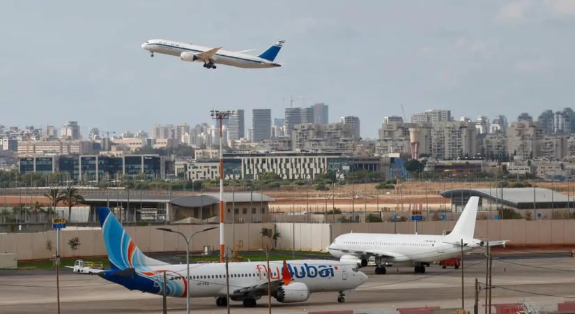 Késsel támadt a kapitányra a Flydubai másodpilótája, egy utas tette le a gépet Tabúkban