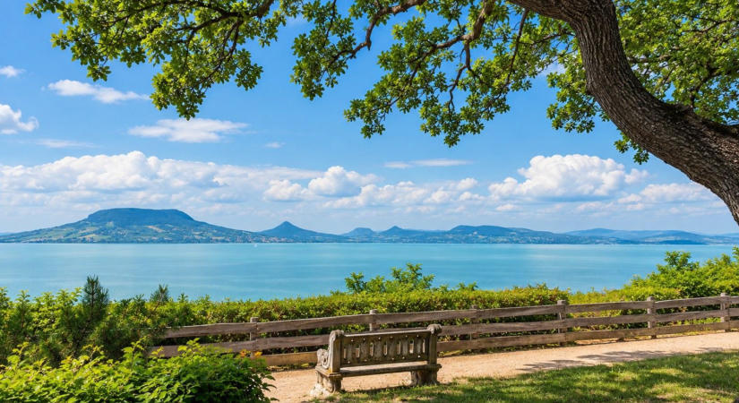 Egy hetet adtak a kormánynak a Balaton megmentéséért küzdő civilek