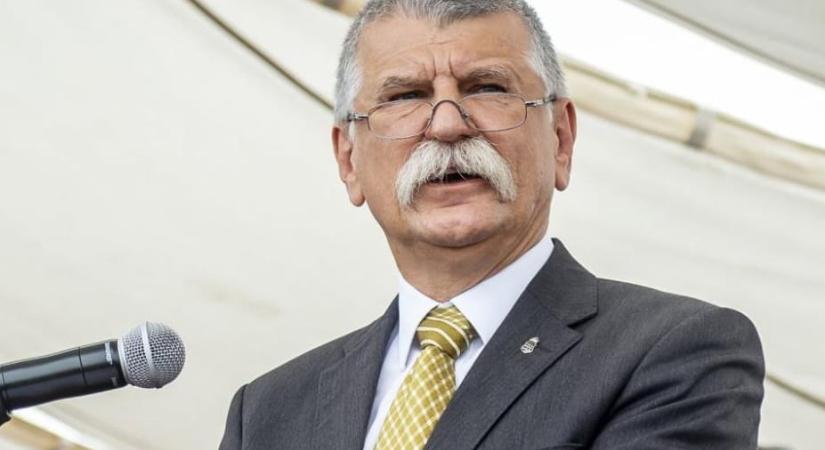 Kövér László éles hangú videóban érvelt Sulyok Tamás mellett: Muszáj kiállnunk a diktatúra kiépítésével szemben