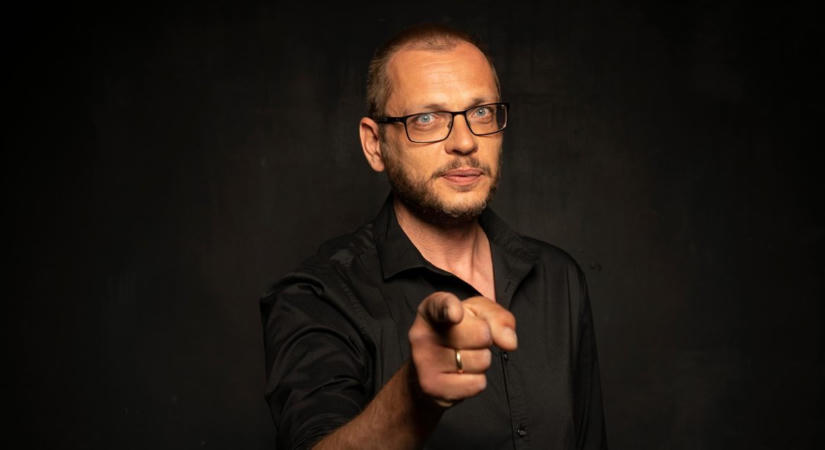 Kőhalmi Zoltán szerint a világ elviselésére a humor az egyik legjobb megoldás