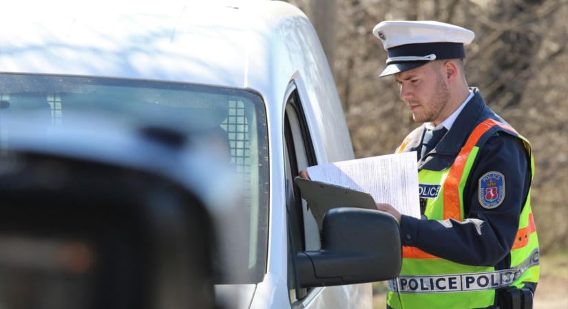 Országos razzia: rengeteg sofőr bukott le biztonsági öv nélkül