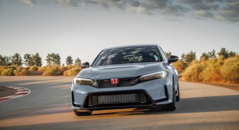 Még nem halt ki a hot hatch: 2027-ben is jön a Honda Civic Type R
