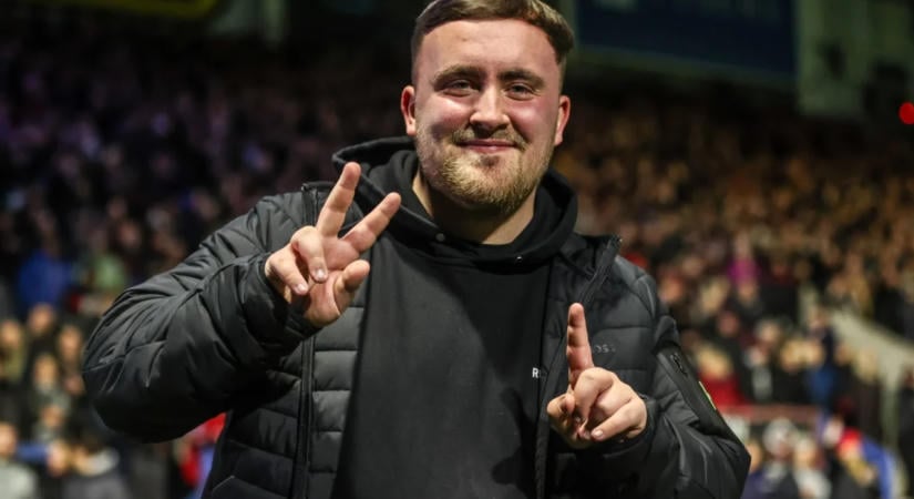 Bojkottal fenyegetőzik Luke Littler a darts-döntőn ért atrocitások miatt
