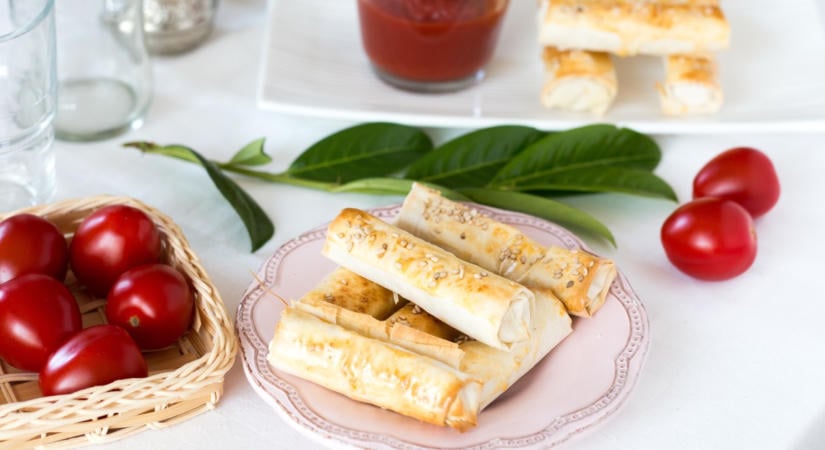 Réteslapba csomagoltuk a mozzarellát és valami elképesztő lett - recept