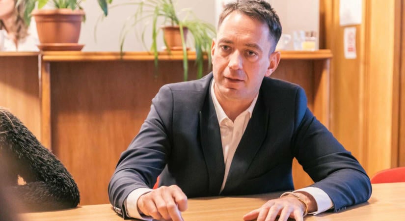 Csoma Botond: Niculescunak nagyobb esélye van, mint Mureşannak