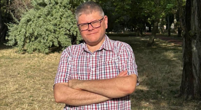 Nem távozik, folytatja a Fidesz-KDNP-ből kizárt politikus