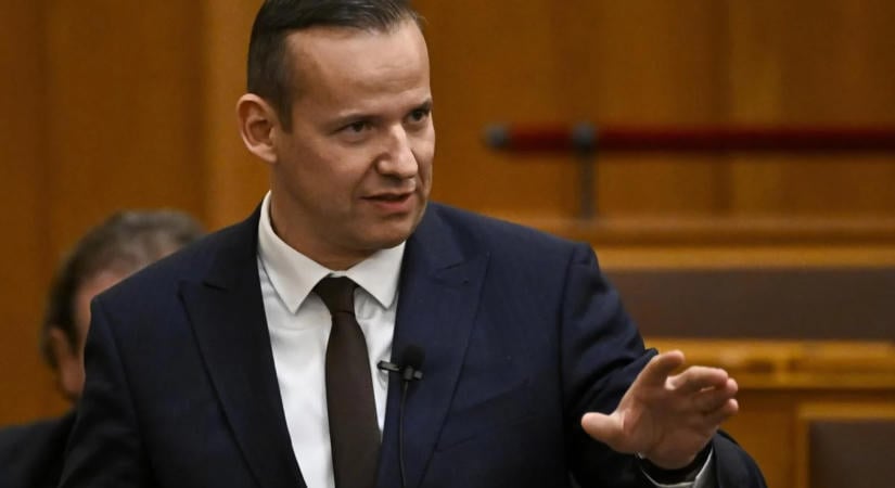 Október 23-án nem vesz részt a parlamenti díszülésen a Mi Hazánk Mozgalom frakciója