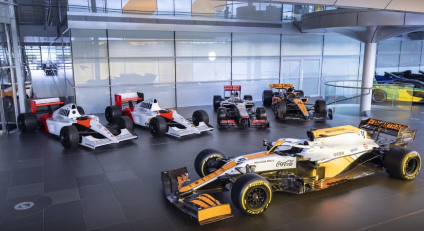 Kiárusítja ikonikus autóit az F1-csapat