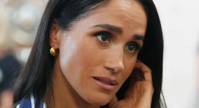 Ez kínos: Meghan Markle-t kitiltották egy divatshow-ról