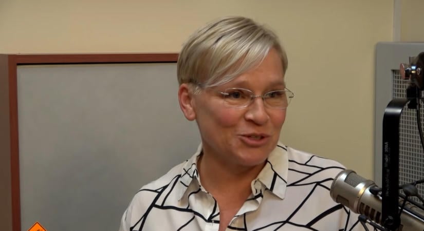 Felfoghatatlan büszkeség: egyetlen magyarként tanul az elitiskolában Máté Kriszta és Bárdos András lánya