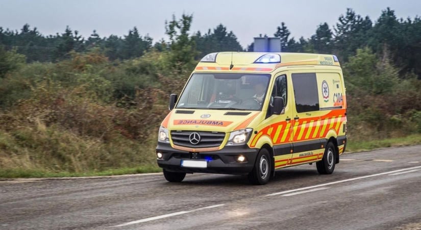 Válaszoltak a mentők: kiderült, mennyien sérültek meg a cseszneki balesetben