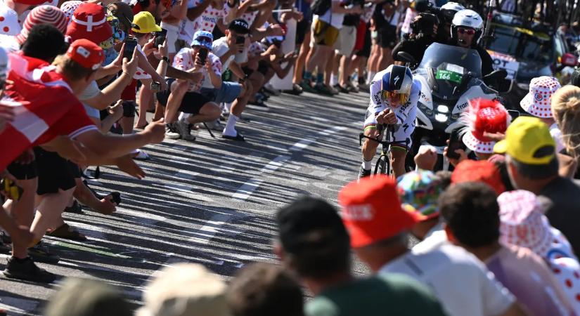 Evenepoel 28 másodpercet faragott a hátrányából, Lipowitz bukott, feladta a Tourt