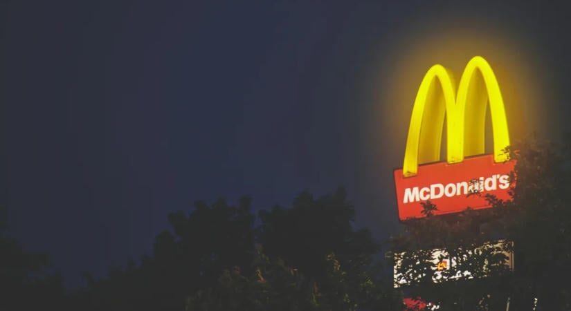 Több mint 10 éve őrizget egy McDonald's-játékot egy nő: abban reménykedik milliókat kap érte