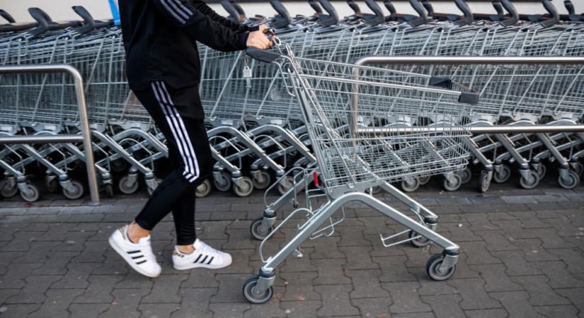 Riasztást küldött az uniós hatóság: konzerveket vontak ki a forgalomból