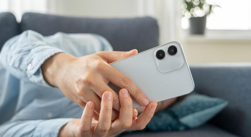 Folyamatosan híreket olvasol? Csak óvatosan, az egészséged rovására mehet!