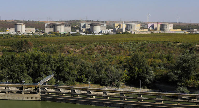 Teljesen leállították a csernavodai atomerőművet Romániában, rohamosan apad a Duna vízszintje