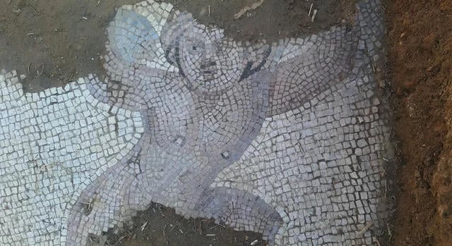 Késő ókori mozaikokat fedeztek fel Albániában