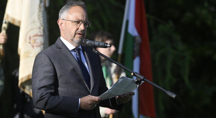 Bús Balázst is meggyanúsította az ügyészség: 150 milliós vesztegetéssel vádolják