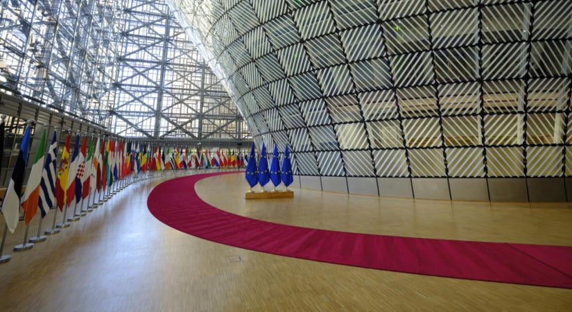 Jön az EU csúcs: az energiaárak miatt sürgetik az uniós vezetők az Európai Bizottságot