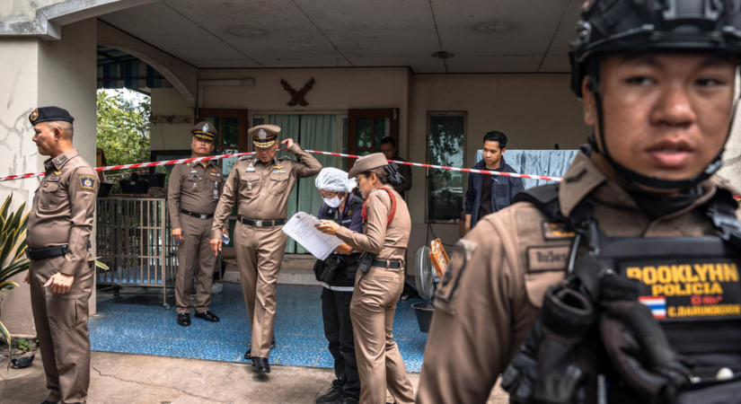 Mészárlás Bangkokban, egy 14 éves fiú a nagyszülei után a tanáraival és önmagával is kivégezett
