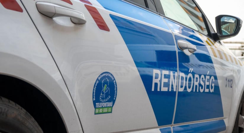 Ismét keresi a rendőrség ezt a 12 éves fiút, különleges tetoválása segíthet felismerni  fotó