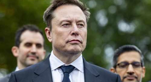 Megszólalt Elon Musk Zelenszkij leváltásáról