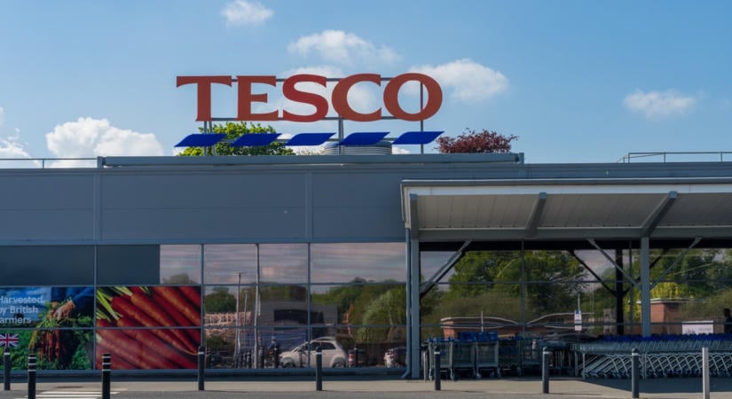 Végleg kivonulhat a Tesco Magyarországról: ez a cég veheti át az üzleteket