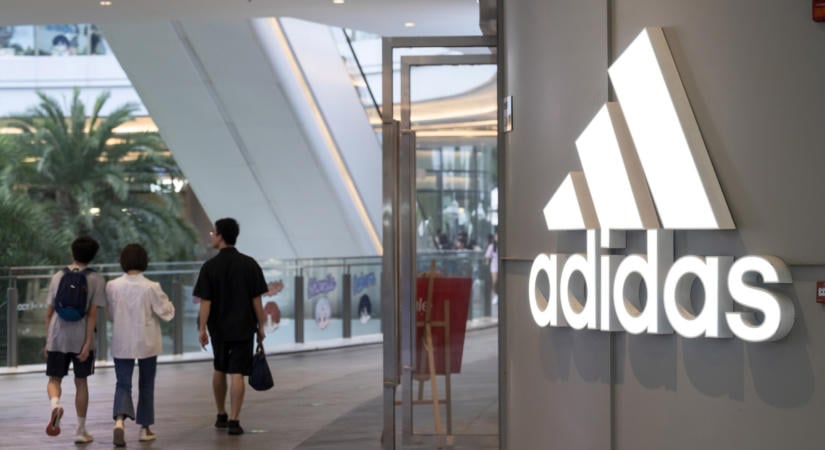 Pert indított az Adidas egy megtévesztő márka reklámjai miatt