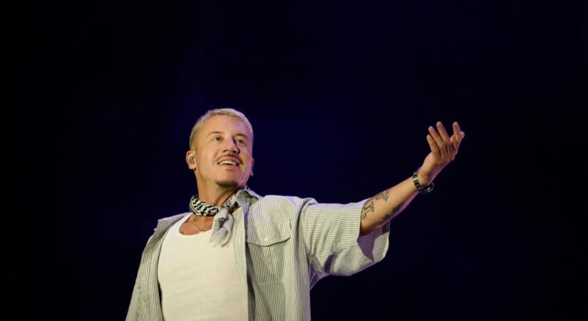 Palesztinpárti kiállás miatt robbant ki konfliktus Ed Sheeran amerikai turnéján: törölték az előzenekar Macklemore-t, mire az összes többi is visszalépett