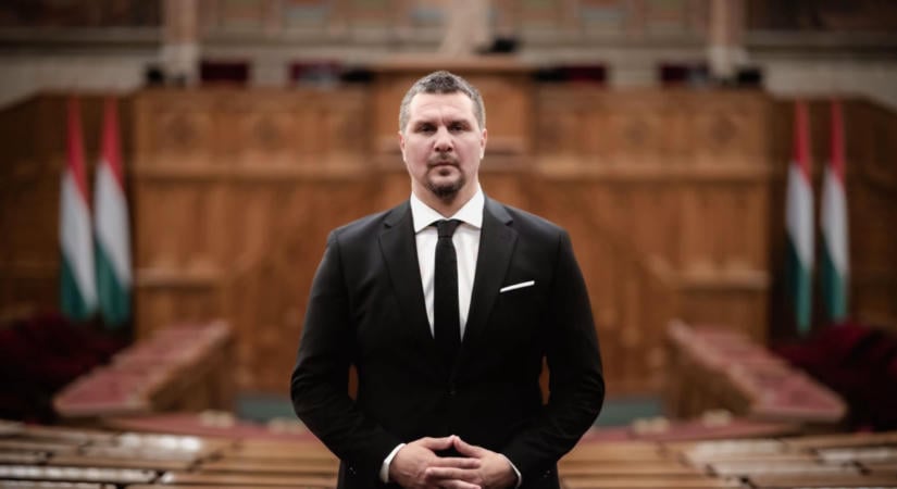 Ezért titkosak még a színházi igazgatói székre pályázók nevei