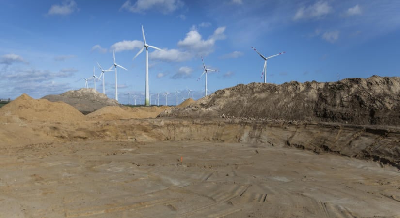 Bár lemondott az energetikai államtitkár, a magyar szélenergia-programot nem fújta el a szél