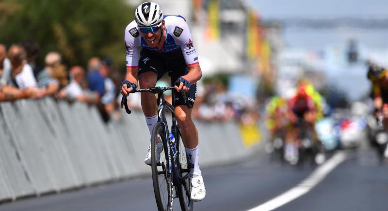 Tour de France hírek: változás a Quick-Step keretében, ismét elővették a Bahrain csapatát, ősszel Szingapúrba látogat a Francia Kör