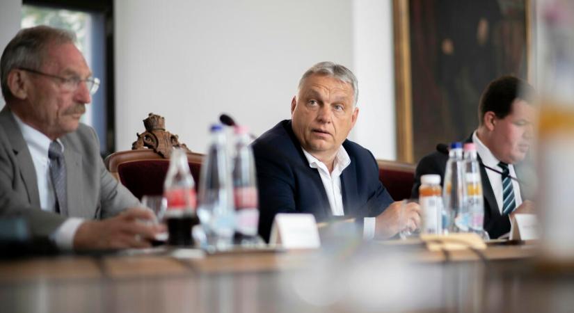 Orbán Viktor összehívta ma estére a Védelmi Tanács ülését
