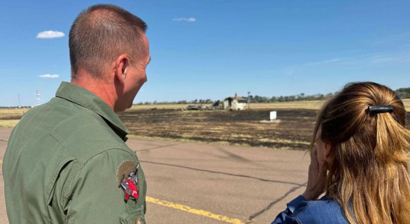 „Egészen más közelről látni” – Rost Andrea a Gripen-baleset helyszínén járt