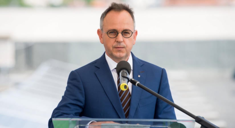 Bús Balázs levelet írt a Csillagból: úgy érzi, elhurcolásával közelebb került Istenhez