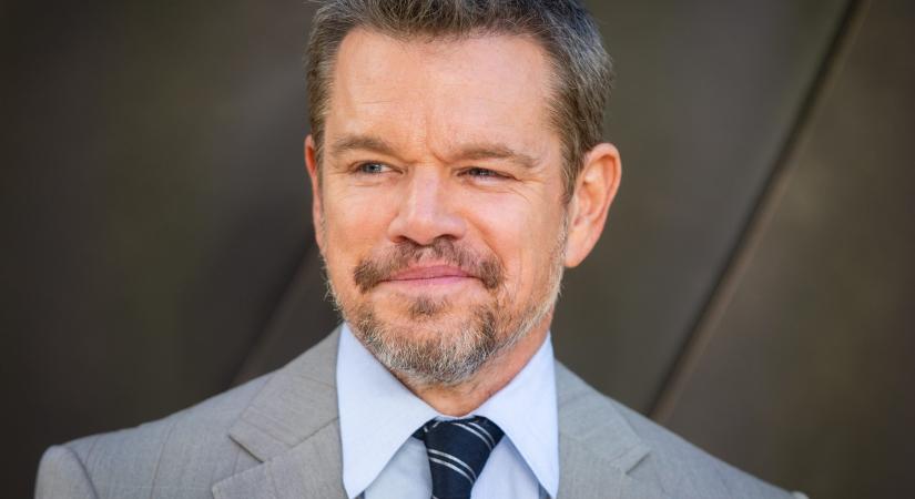 Matt Damon bulizni vitte 15 és 17 éves lányát egy szupermenő, hollywoodi, zárt körű partiba