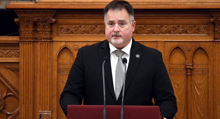 Windisch László elmondta, hogy távozik-e az Állami Számvevőszék éléről