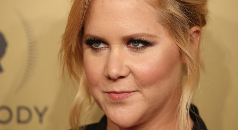 Rá sem ismerni: Bikinire vetkőzött a 30 kilót fogyott Amy Schumer