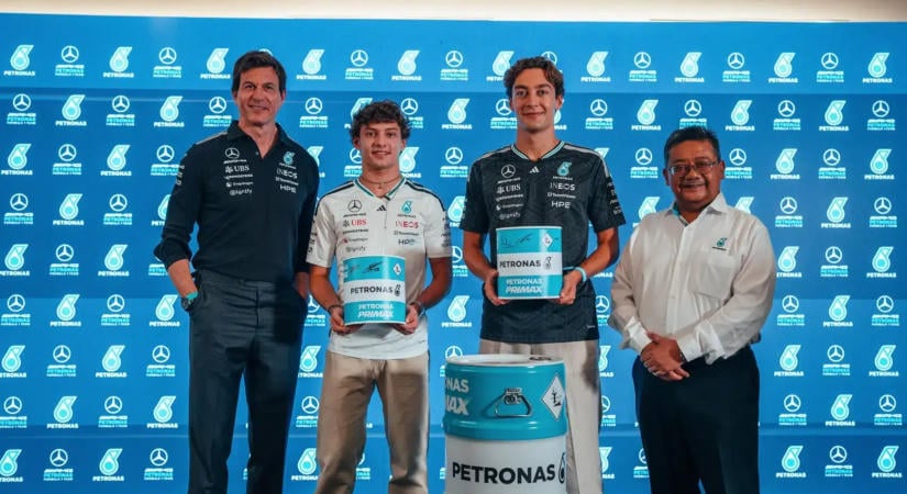 Wolff szerint Antonelli még ne igyon előre a medve bőrére, pont a Mercedes problémái miatt