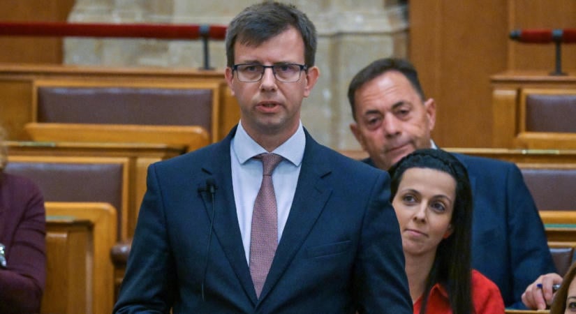 Magyar Péter: a bukott hatalom emberei ordibálnak