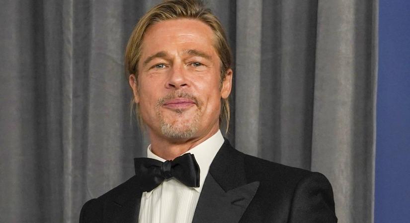 Brad Pitt titokban hónapok óta a szomszédjával, egy híres énekesnővel van együtt