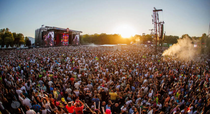 Fordulat a DJ OTI-ügyben: a Sziget szerint nem történt bizonyított bedrogozás, lejárató hullámról beszélnek