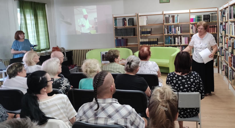 „Kedves Laci, nyugodj békében!” – Benkő B. Lászlóra emlékeztek a könyvtárban