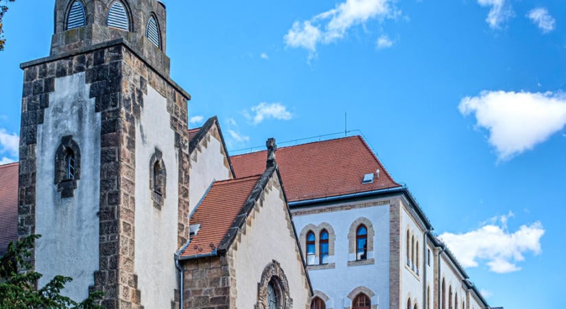 Árkay 100: Százéves lett Árkay Aladár Rákócziánum temploma