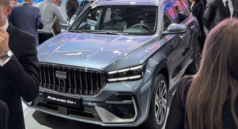 Nagy SUV-t hoz Európába a Geely: itt a plug-in hibrid Monjaro